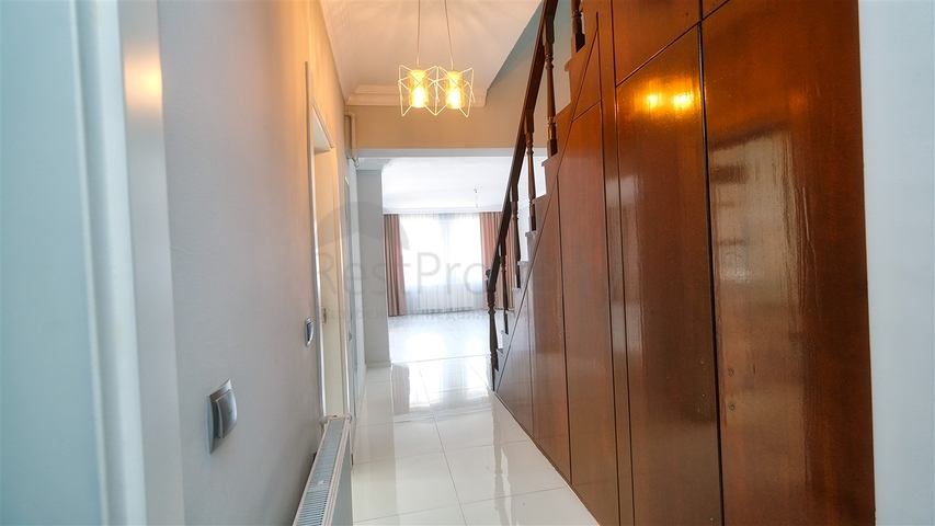 شقة في اولوش - انطاليا