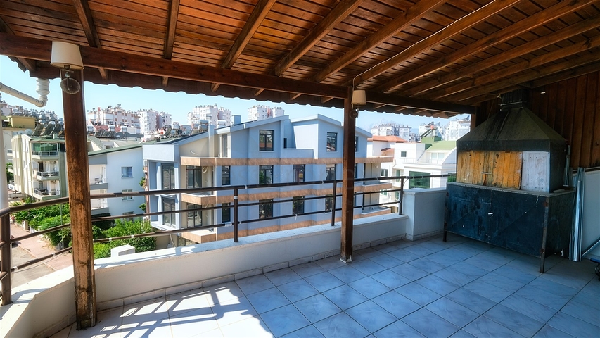 شقة في اولوش - انطاليا