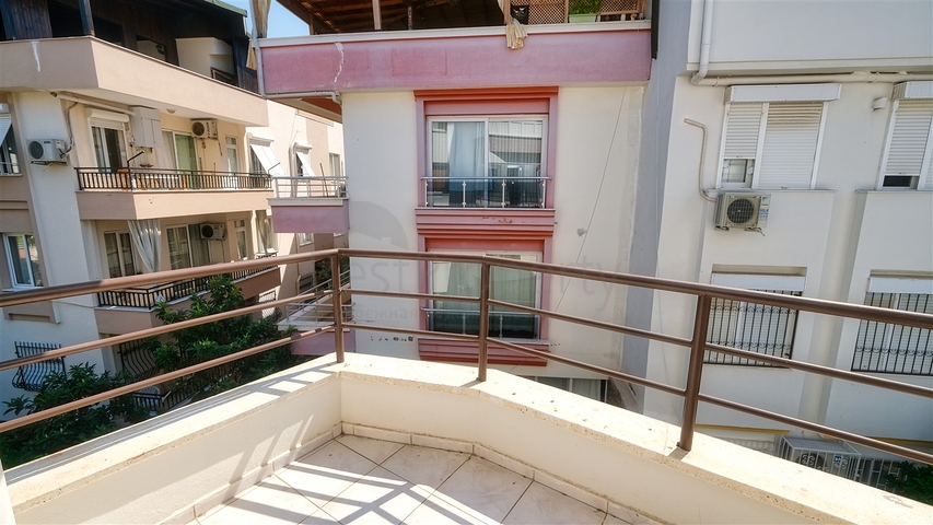 شقة في اولوش - انطاليا