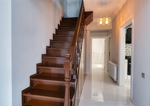 شقة في اولوش - انطاليا