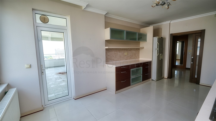 شقة 3 + 1 في منطقة جيرسو الصغيرة - أنطاليا