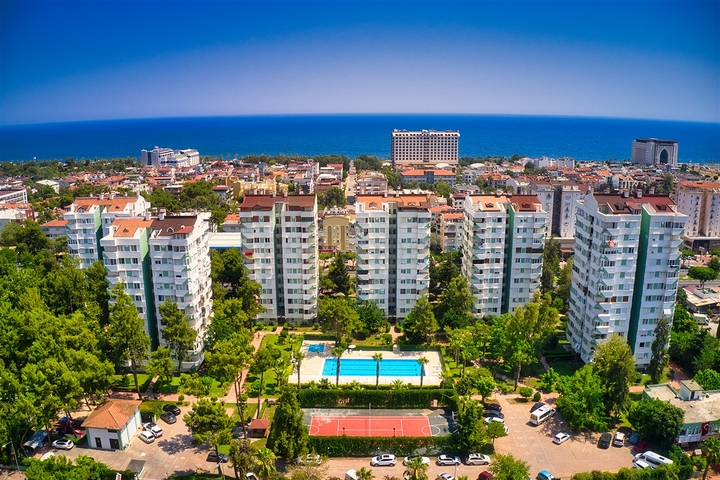 شقة 3 + 1 في منطقة جيرسو الصغيرة - أنطاليا