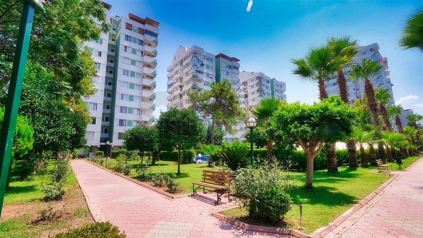 شقة 3 + 1 في منطقة جيرسو الصغيرة - أنطاليا