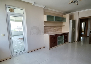 شقة 3 + 1 في منطقة جيرسو الصغيرة - أنطاليا