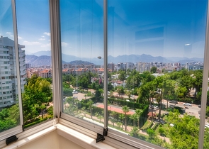 شقة 3 + 1 في منطقة جيرسو الصغيرة - أنطاليا