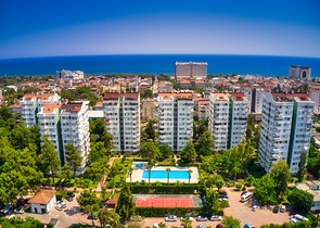 شقة 3 + 1 في منطقة جيرسو الصغيرة - أنطاليا