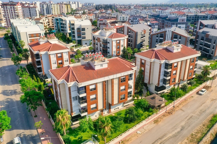 شقة 3 + 1 في منطقة اونجالي الصغيرة - انطاليا