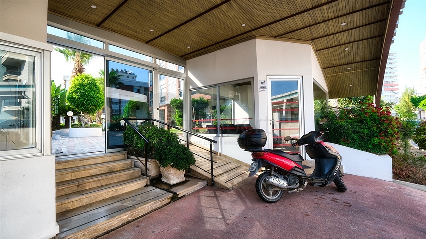 شقة 3 + 1 في منطقة اونجالي الصغيرة - انطاليا