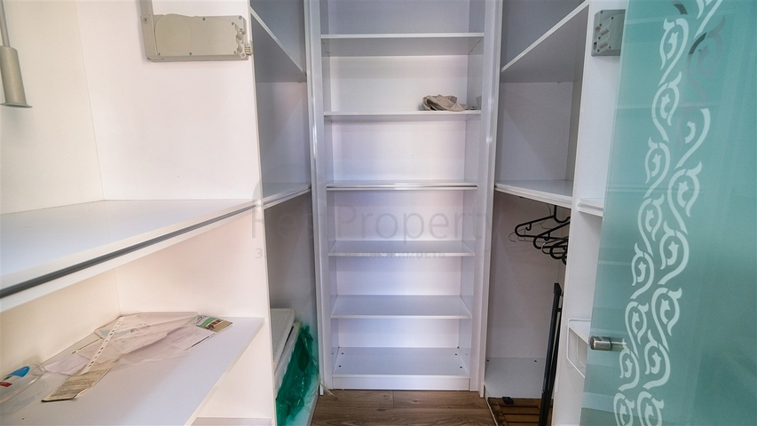 شقة 3 + 1 في منطقة اونجالي الصغيرة - انطاليا