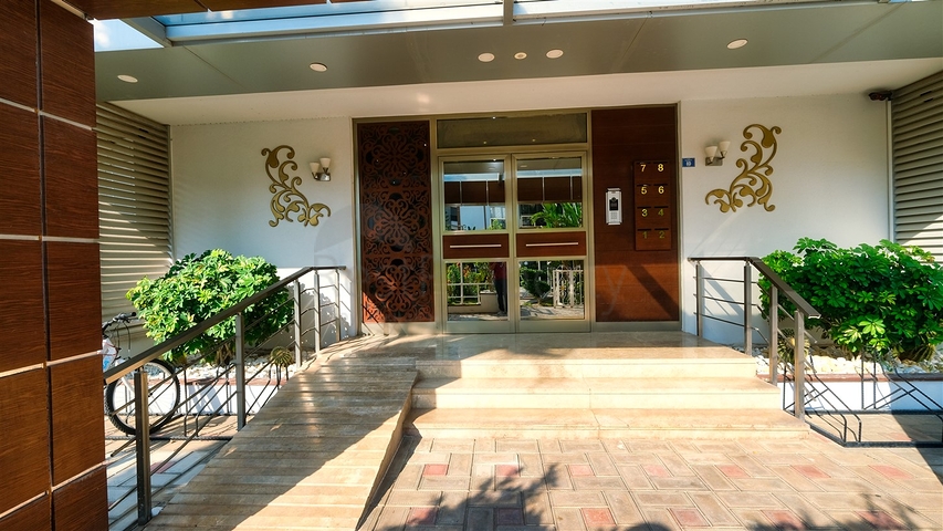 شقة 3 + 1 في منطقة اونجالي الصغيرة - انطاليا