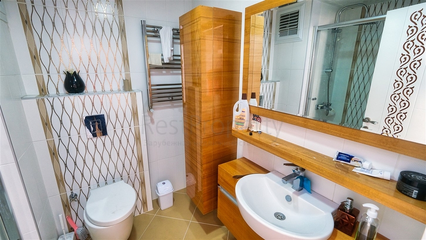 شقة 3 + 1 في منطقة اونجالي الصغيرة - انطاليا