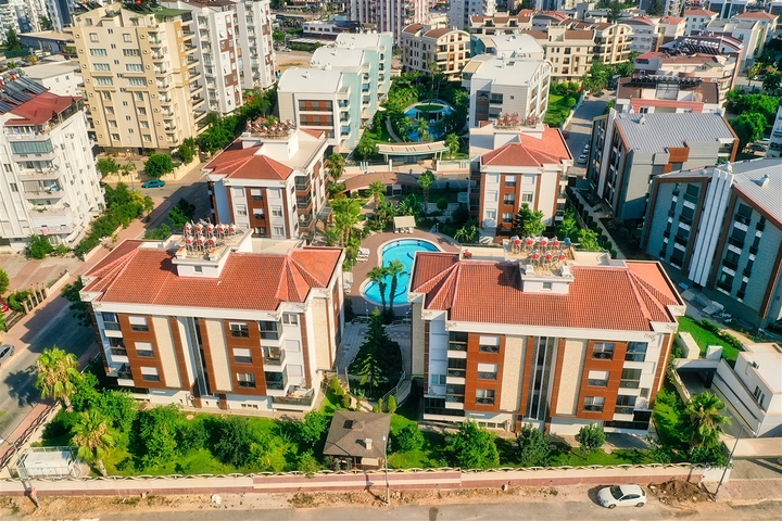 شقة 3 + 1 في منطقة اونجالي الصغيرة - انطاليا