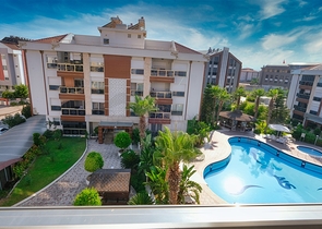 شقة 3 + 1 في منطقة اونجالي الصغيرة - انطاليا