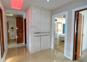 شقة 3 + 1 في منطقة اونجالي الصغيرة - انطاليا