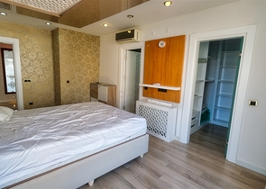 شقة 3 + 1 في منطقة اونجالي الصغيرة - انطاليا