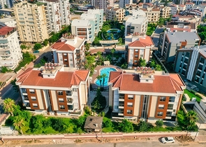 شقة 3 + 1 في منطقة اونجالي الصغيرة - انطاليا