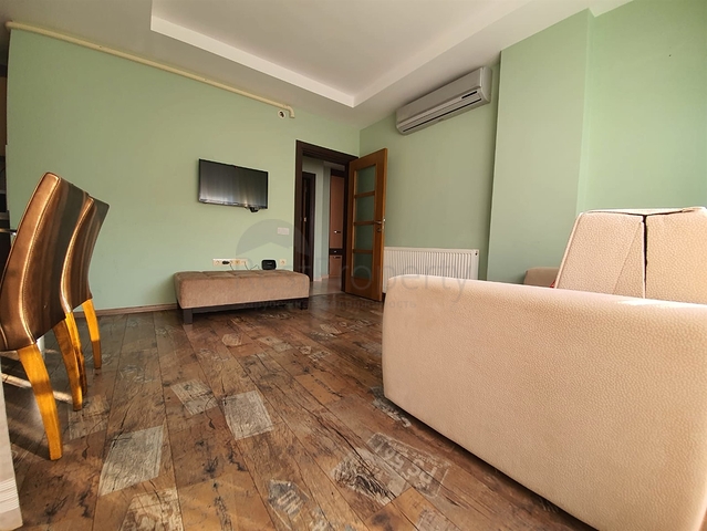 شقة 100 متر من البحر 2 + 1 منطقة صغيرة جيورسو - انطاليا