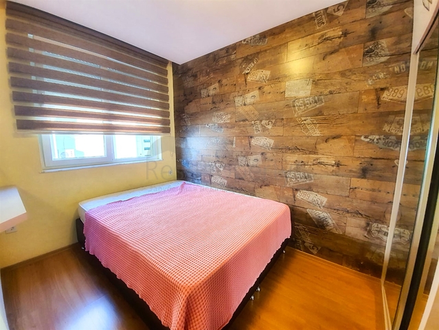 شقة 100 متر من البحر 2 + 1 منطقة صغيرة جيورسو - انطاليا