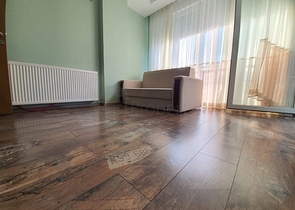 شقة 100 متر من البحر 2 + 1 منطقة صغيرة جيورسو - انطاليا