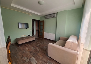 شقة 100 متر من البحر 2 + 1 منطقة صغيرة جيورسو - انطاليا