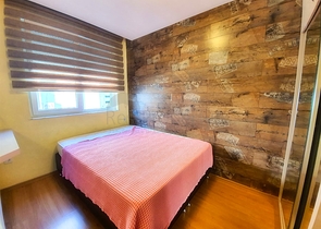 شقة 100 متر من البحر 2 + 1 منطقة صغيرة جيورسو - انطاليا