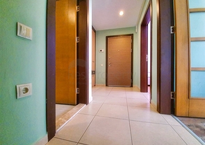 شقة 100 متر من البحر 2 + 1 منطقة صغيرة جيورسو - انطاليا