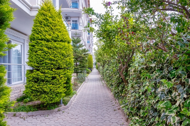 شقة 5 + 1 في منطقة كونيالتي - انطاليا