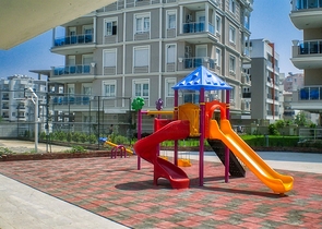 شقة 5 + 1 في منطقة كونيالتي - انطاليا