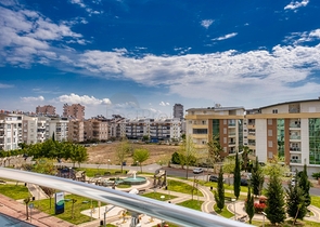 شقة 5 + 1 في منطقة كونيالتي - انطاليا