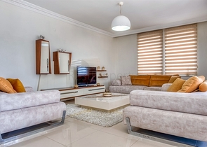 شقة 5 + 1 في منطقة كونيالتي - انطاليا