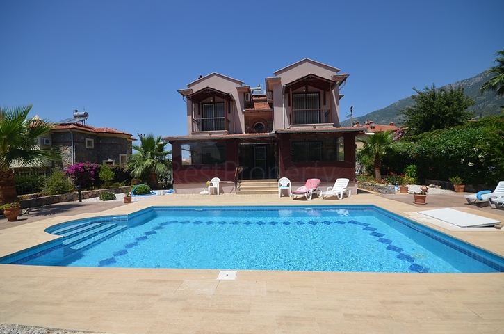 فيلا في منطقة Ovacik الصغيرة - فتحية