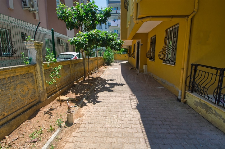 شقة 2 + 1 في وسط أنطاليا