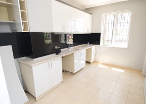 شقة 2 + 1 في وسط أنطاليا