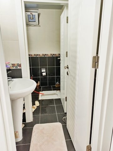 شقة 3 + 1 في منطقة ارابسويو الصغيرة - كونيالتي