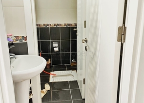 شقة 3 + 1 في منطقة ارابسويو الصغيرة - كونيالتي