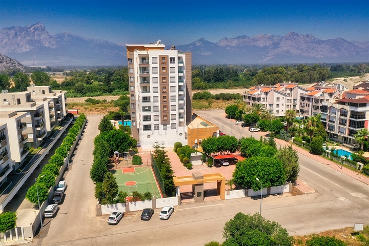 شقة 4 + 1 في منطقة جيرسو الصغيرة - كونيالتي