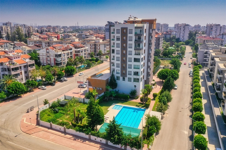 شقة 4 + 1 في منطقة جيرسو الصغيرة - كونيالتي