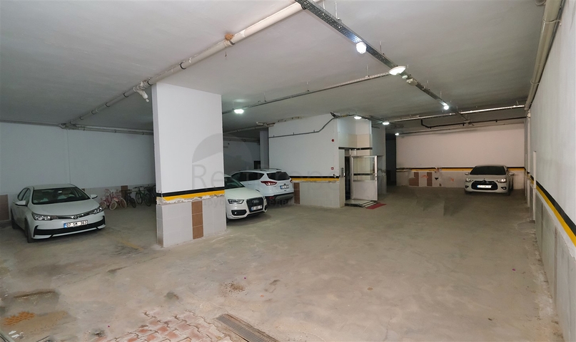 شقة 4 + 1 في منطقة جيرسو الصغيرة - كونيالتي