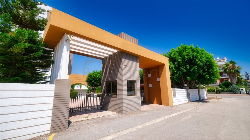 شقة 4 + 1 في منطقة جيرسو الصغيرة - كونيالتي