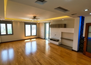 شقة 4 + 1 في منطقة جيرسو الصغيرة - كونيالتي