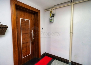 شقة 4 + 1 في منطقة جيرسو الصغيرة - كونيالتي