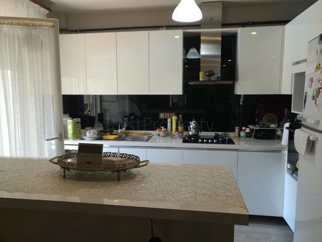 شقة 2 + 2 في منطقة هورما الصغيرة - أنطاليا