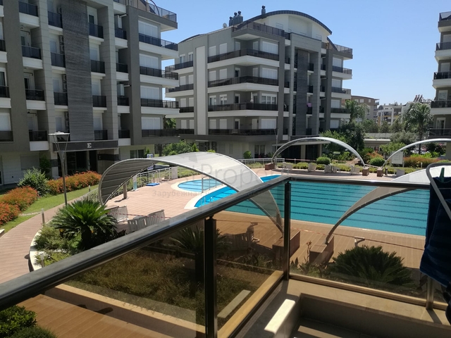 شقة 2 + 2 في منطقة هورما الصغيرة - أنطاليا