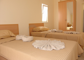 شقة 3 + 1 في منطقة كاليس الصغيرة - فتحية