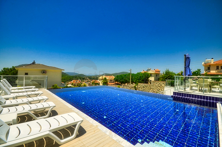 فيلا في منطقة فتحية