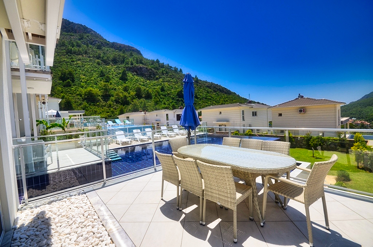 فيلا في منطقة فتحية