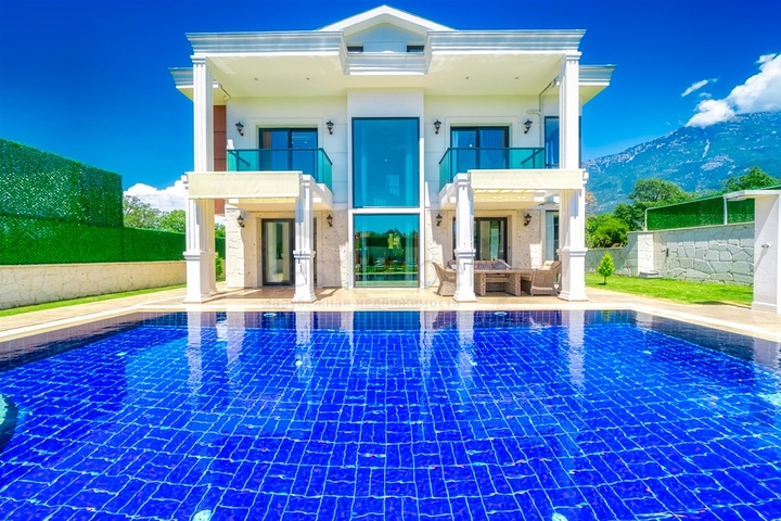 فيلا في منطقة فتحية