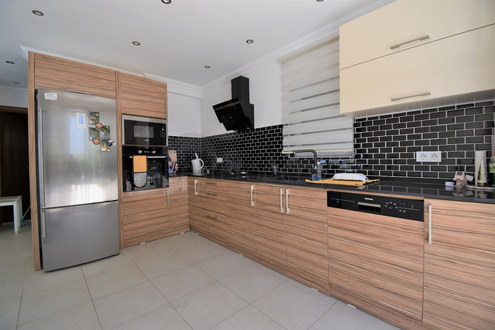 فيلا في منطقة فتحية