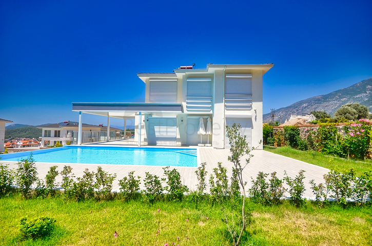 فيلا في منطقة فتحية