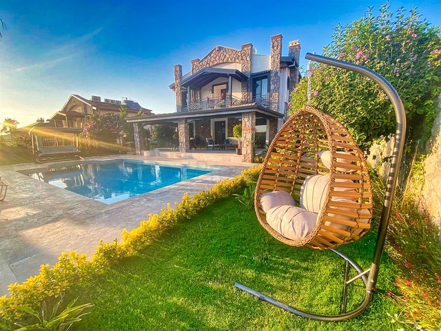 فيلا في منطقة فتحية